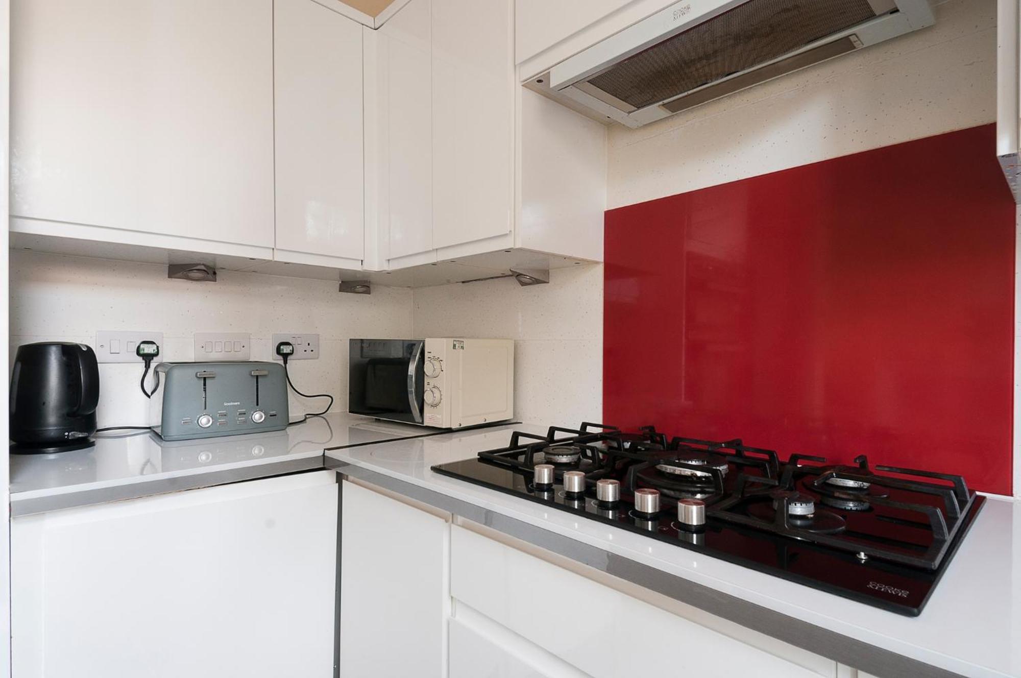 2 Bed Property, Sleeps 5, Free Parking, Near City Centre เอดินบะระ ภายนอก รูปภาพ